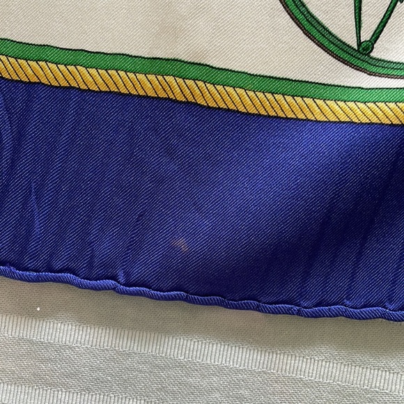 Hermes “ Les Voitures A Transformation” Carriage Scarf - Picture 5 of 11